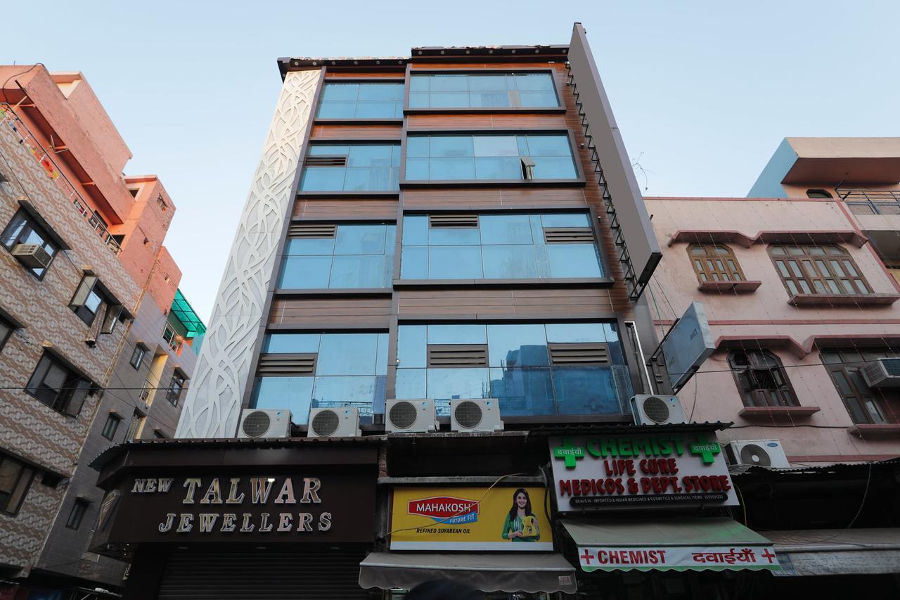 Hotel Corner Point Nuova Delhi Esterno foto